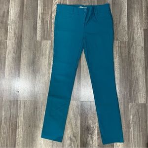 HAVE Women’s pants. Size L 👖💕 (Like new)